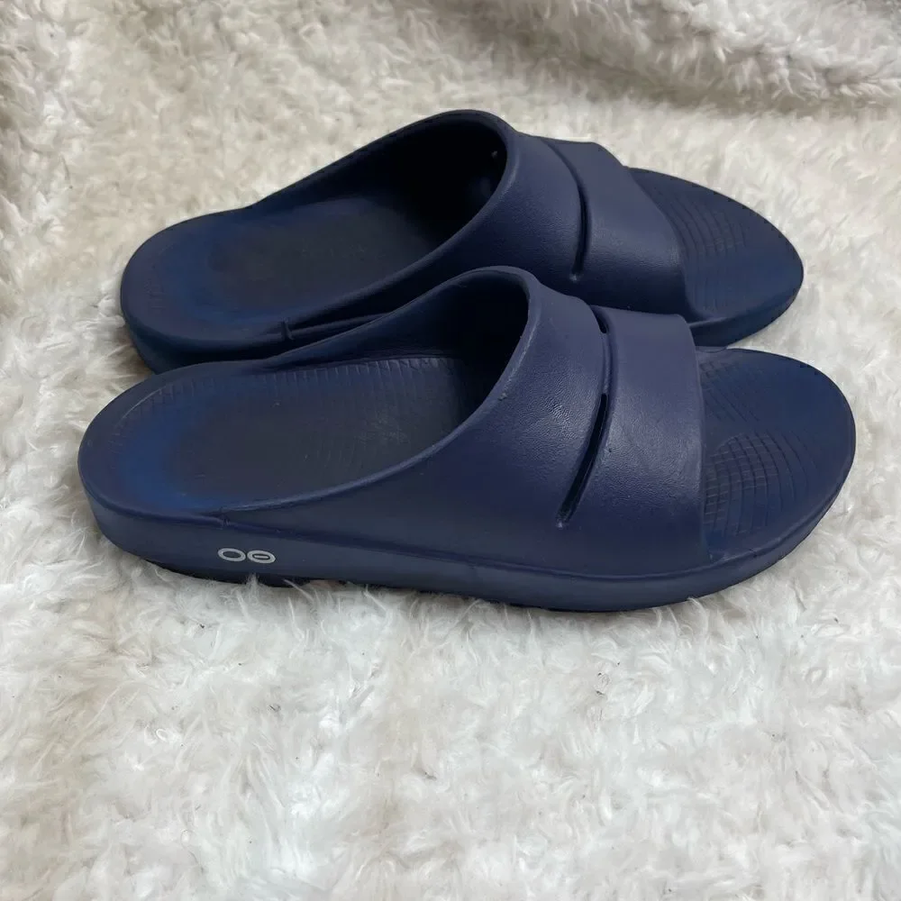 OOFOS  LLC Unisex Navy Blue slides Sandals light weight Arch support SZ …